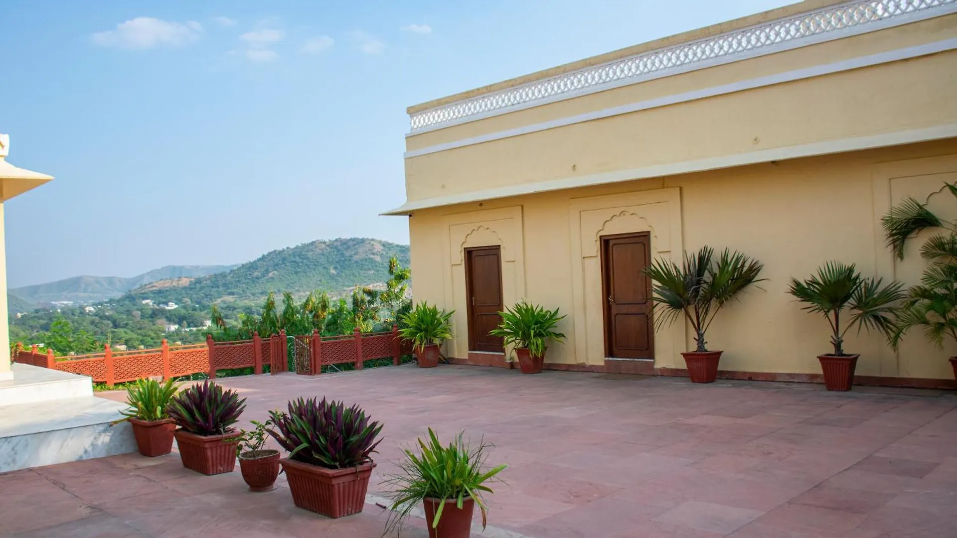 Titardi Garh- 18Th Century Castle Homestay Udaipur